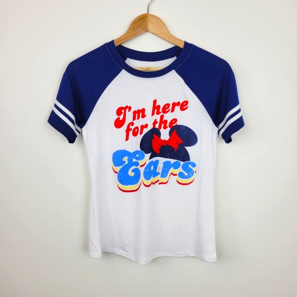 DISNEY | Jersey Style T Shirt Size Small